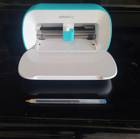 Cricut Joy - Picture 3 of 8